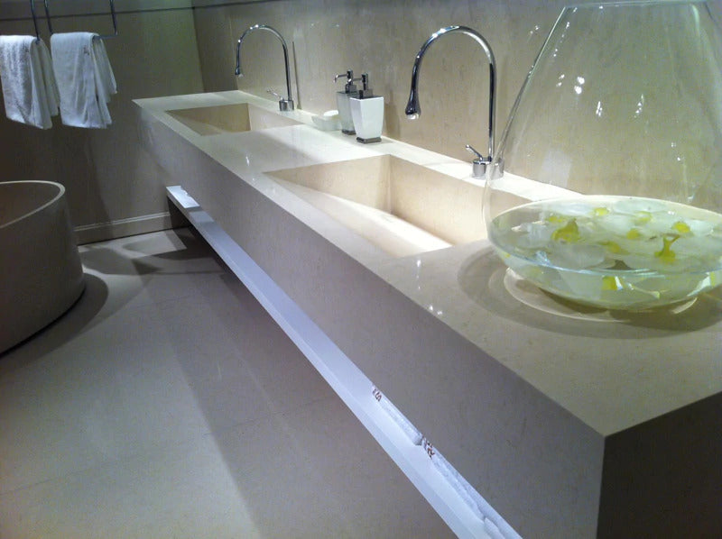 Blatul pentru baie cu inserții: ce alegi pentru un interior elegant?