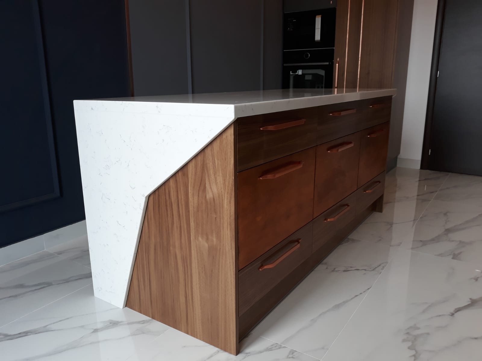 Blat Bucatarie quartz Cashmere Carrara – Bucuresti — imaginea 5