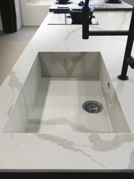 Blat de bucatarie QUARTZ MARMOREA GOLDEN