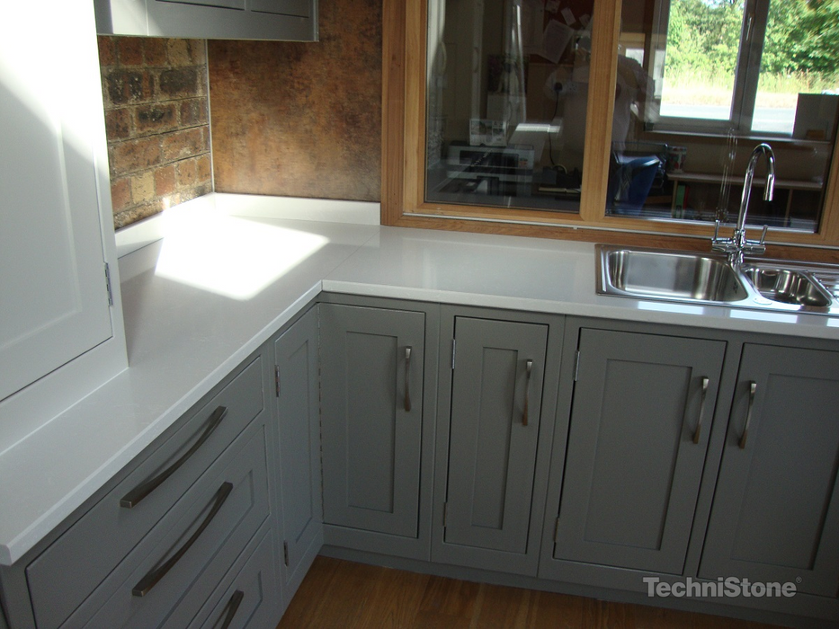 Blat de bucatarie QUARTZ NOBLE PRO FROST