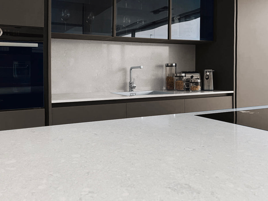 Blat de bucatarie COSMOLITE WHITE PLANET