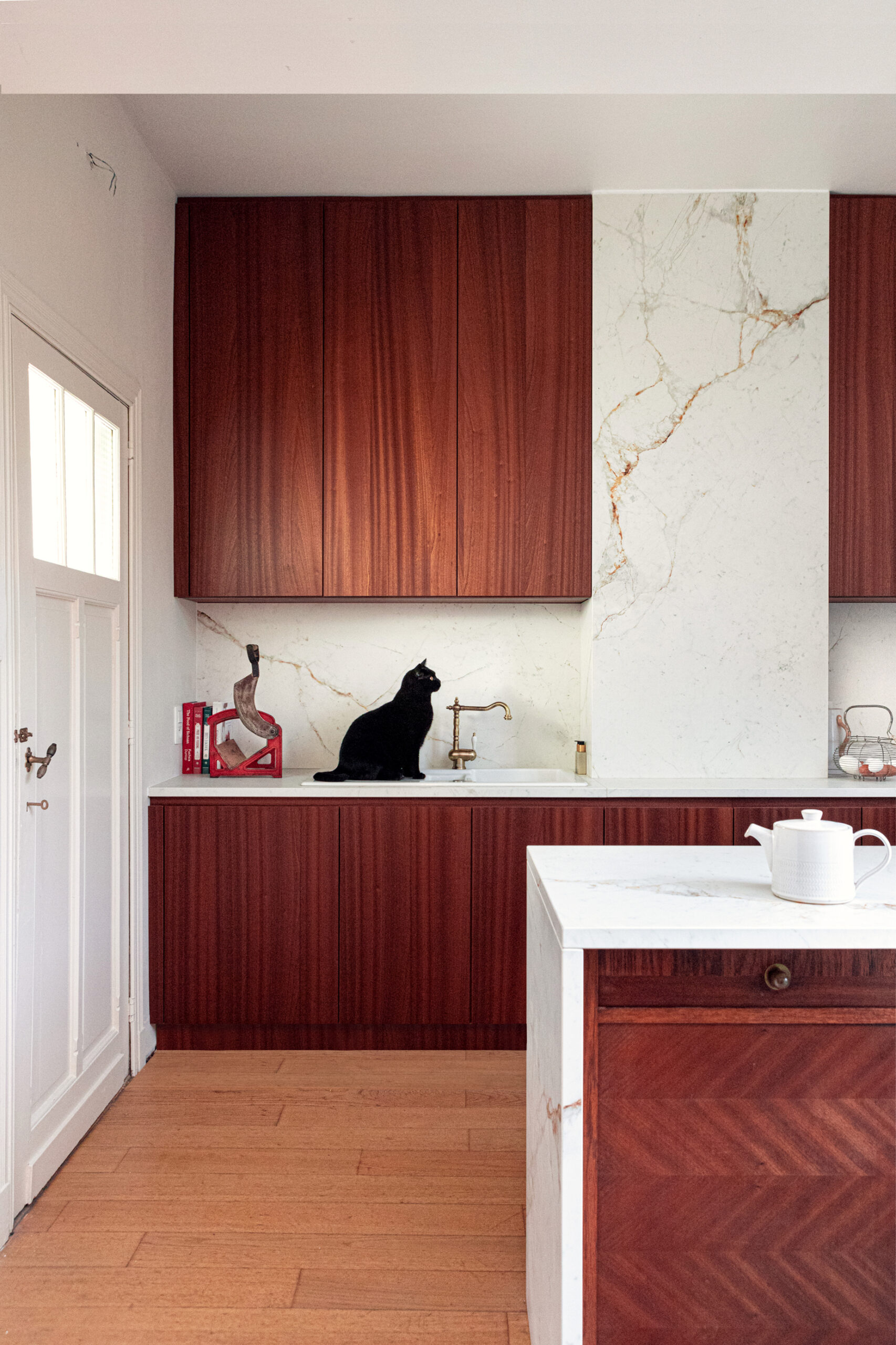 Blat de bucatarie NEOLITH Abu Dhabi White